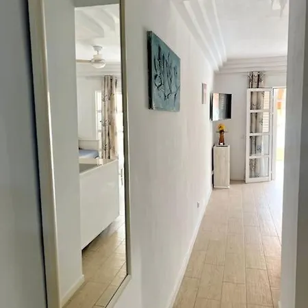 Poolside Paradise - Orlandito Apartamento *