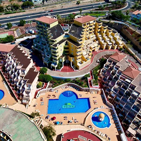 Apartment Poolside Paradise - Orlandito *
